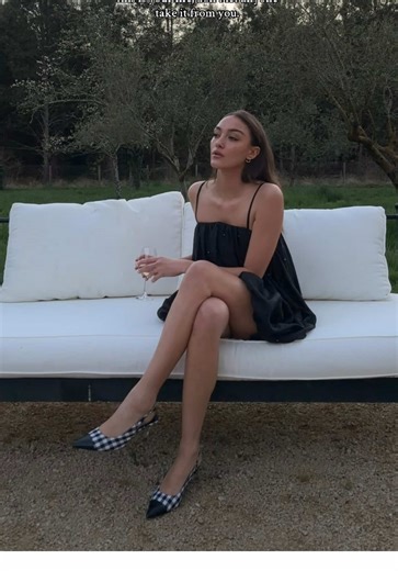 don’t ever stop Taking pretty pictures, feel like the main character, light up a candle, read books, go for a walk, dance to your favorite music, buy yourself presents, do whatever you want, be happy - this is your life, don't let anyone take it from you. #positivevibes #positiveaffirmationsdaily #fyp #takecare