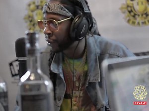 "I have a higher respect for females, and I'm not a thirsty individual" 2 Chainz speaks on a bizarre lawsuit from an unruly fan that would not leave their backstage dressing room On Drink Champs w/ N.O.R.E & DJ EFN Watch the full #DrinkChamps 2020 interview w/ 2 Chainz On REVOLT #TV & listen to the full #audio on Black Effect Podcast Network | Drink Champs