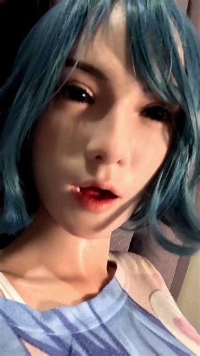 Ai Doll Emma talks about what she likes #aidoll #talking #emma