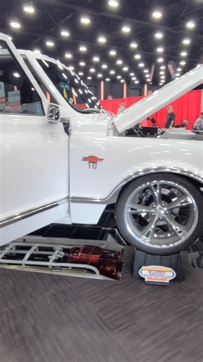 2026 PIGEON FORGE SPRING ROD RUN #bobseger #chevytrucks