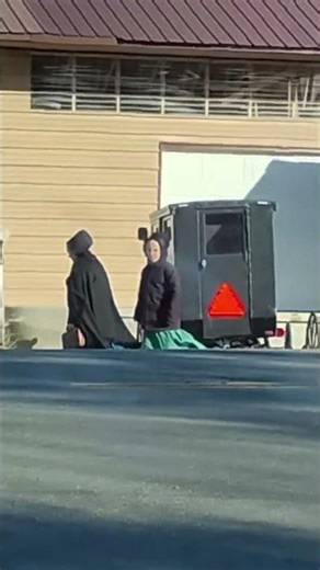 Amish Have Settlements in Maine, Approximately 1,300 Live Here