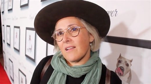 Ricki Lake reveals new details of her love life & addresses talk show return