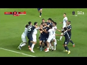 Asnawi's red card leads to a last-minute brawl.