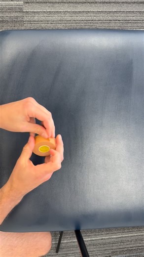 The Club Physio on Instagram: "How to strap for a mallet finger Mallet finger is an injury to the tip of your finger that causes it to droop downward, making your finger look like a mallet. It happens when you injure the extensor tendon that extends the tip of your finger (terminal extensor). If this tendon gets torn, cut or displaced, it won’t be able to pull your finger joint straight. Here we are using 25mm rigid tape which we have torn in half. You can also use 12.5mm Rigid tape available @s