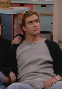 Saved by the Bell: The College Years S01:E19 - Wedding Plans