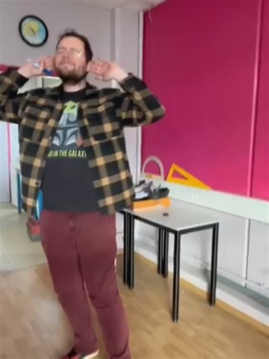 Élèves et la surprise de deux heures de maths