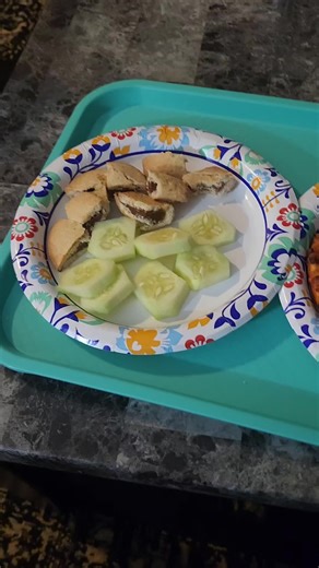 Snoop's Fun Dinner: Mini Pizza and Dog Pie