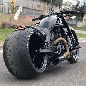 ▷ Review of Harley-Davidson V Rod Australia "Black" by DGD Custom