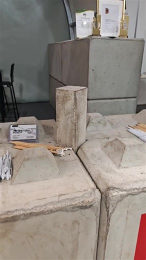 1.7K views | Wspominamy Poleco odc.7 Dwa medale  dla BetBlok System. Pierwszy, to medal Poleco2025 za produkt- system łączenia bloków za pomocą rdzenia, który usuwa do lamusa używanie piany. Drugi medal to wybór konsumentów Poleco - Targi Ochrony Środowiska | RynekKomunalny.pl | Facebook