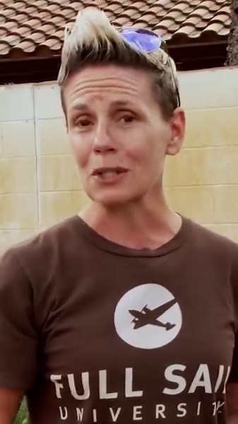 Pure Motivation reached a big milestone by volunteering for the 200th time in support of the Winter Park Chamber of Commerce’s Gather and Grow Day celebration. Pure Motivation VIPs (Volunteer Initiative Participants) assisted in creating a community art installation for Mead Botanical Garden for which they decoratively painted a series of recycled dumpsters. As the exhibit was scheduled to close and the dumpsters were slated to be disposed of, Stacy O’Mara, Director of Student Wellness and Profe