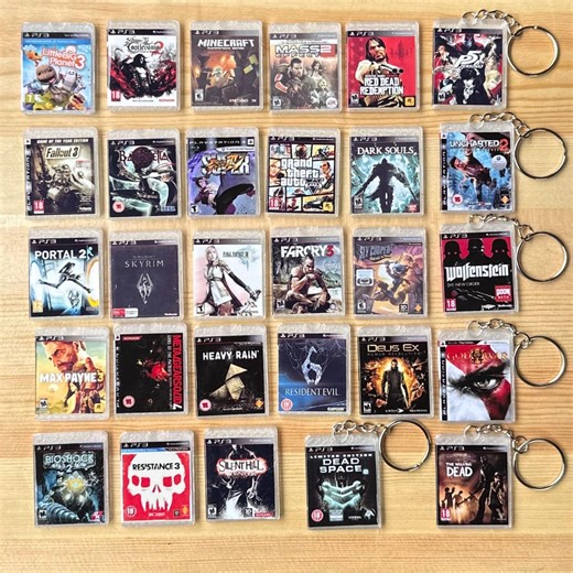PS3 Miniature Game Cover Keychain – Retro Mini Game Case Keyring – Gamer Accessory - Etsy