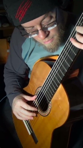 How Classical Guitarists listen to Lana Del Rey