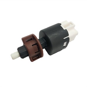 [Hot Item] Car Light Lamp Switch Assembly Mn103232 Mr141210 Mr228924 Stop Brake Light Switch for Mitsubishi