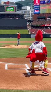 Still got it 💪🏼 St. Louis Cardinals | Joe Nichols