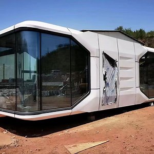 [Hot Item] Pod House Modern Capsule Cabin Hotel Container Home Sleep Pod Outdoor Mobile Tiny House Luxury