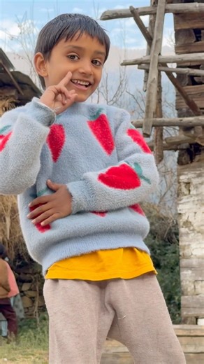 The Remote Connected Cute Boy who Welcomed Well