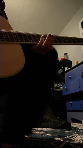 How to play freaks on guitar