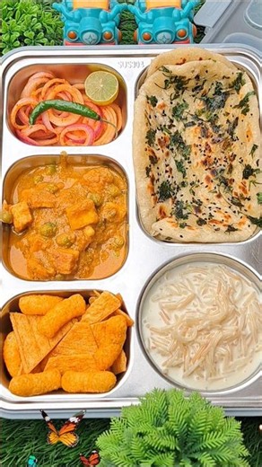 😱Saturday special🥰Lunch box #tiffinbox !!Tandoori😋roti & Matar paneer #shorts @cookingwithfun45