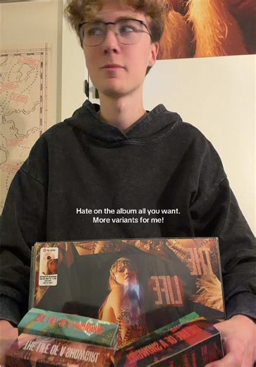 Taylor Swift's TS12 Vinyl Collection Insights