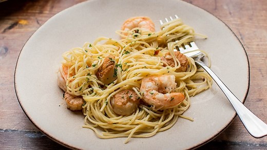 Shrimp And Scallop Scampi Recipe - Tasting Table