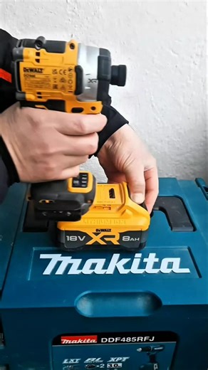 who is faster?#dewaltdcf860 vs #dewaltdcf887