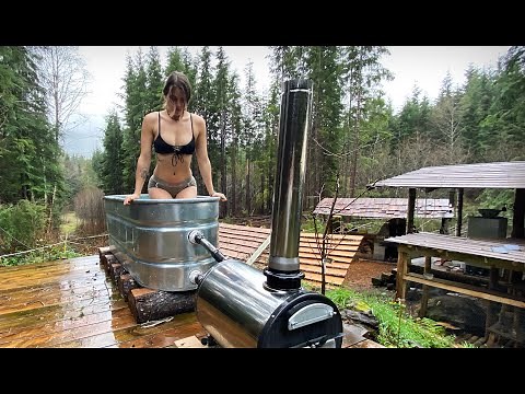SHE WENT WILD in the ICE BATH | COLD WATER WINTER ROUTINE // Off Grid Wilderness Living - Ep. 120
