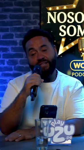 Es fin de semana y este señor lo sabe , a veces pienso que es a propósito lo que hace ,pero no hay duda que el talento es indiscutible su voz enamora cada día más #musica #jayrotafur #volveramar #wowtv #cover