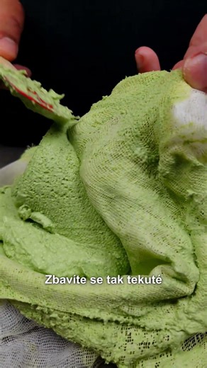 Domácí lučina z medvědího česneku