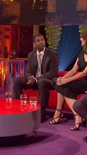 Watch star Denzel Washington show off his dancing skills. #denzelwashington #fbreels #fbreelsfypシ゚viral #virals #fbreelsvideo #fypシ゚ #foryoupageシ #foryoureels #reelsinstagram #fyp #foryoupage #foryou #foryoureels #asmr | Denzel Washington Fans