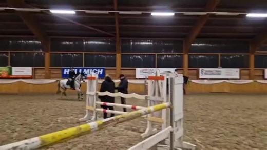 #springpferde #reitenistsport #springreiten @Jette