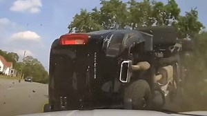 Watch: Wild pursuit ends after Ark. trooper hits suspect's pickup truck with cruiser