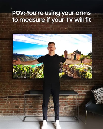 We love a good arm measuring trick as much as the internet does. But let's get real—your perfect TV size is waiting. Follow our tips on finding the best TV for your space at https://smsng.us/CarlMFB. | Samsung