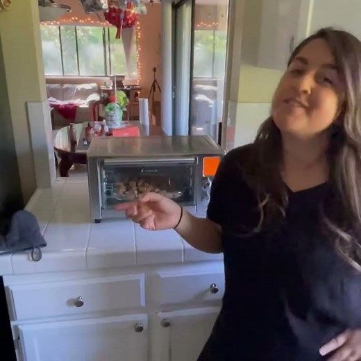 Emeril Lagasse Power AirFryer 360 Review By Anna | Fastest Air Fryer You Will Ever Try