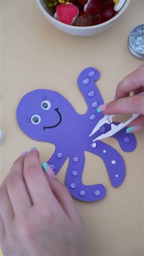 Schultüte selber basteln 🎒 So wird's wirklich besonders!