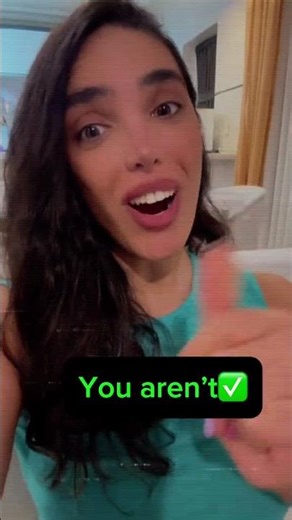 Stop saying ‘I am not’… Say I’m not! 🚀🔥 Learn these quick contractions and sound more natural in Eng