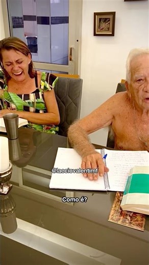 Ta com o livrinho aí? 📕👀