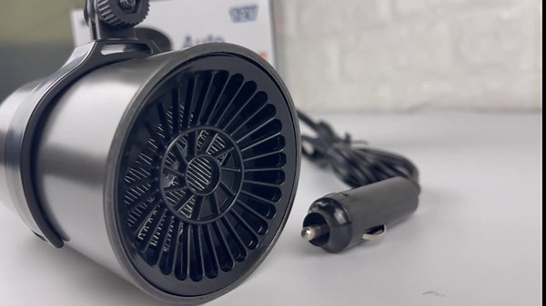 Car Heater Portable 12V Fast Heating Defogging Defroster That Plugs Into Cigarette Lighter 2 in1 Automobile Windshield Heating Fan/Cooling Fan