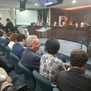 Julgamento de ação que pode cassar mandato de Paulão é suspenso no TRE/AL