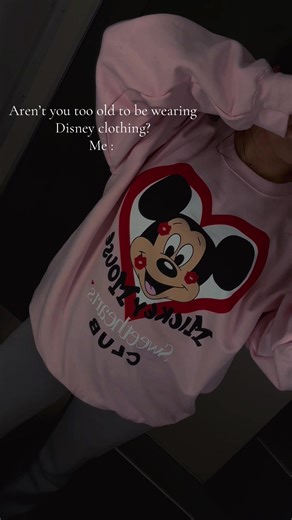 Like shut up 🫩 #disney #mickeymouse #pink