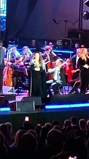 ANDRA CONCERT DE COLINDE - REVERIE DE CRĂCIUN - BACĂU 2025! #shorts #viral #short #concert