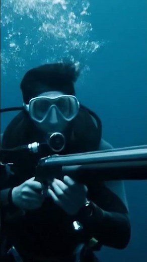 🌊🤿 Haunted Depths | Terrifying Underwater Encounter with the Diver 👹⚡