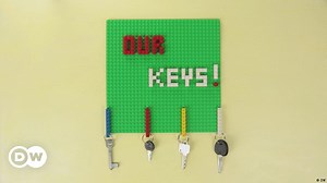DIY: Lego key rack