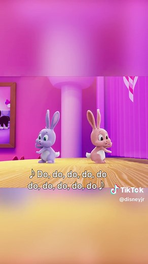 Join the Minnie Slide Fun! 🩷