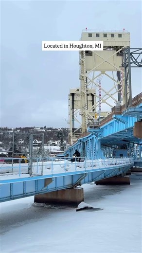 Did you know there’s a double-decker bridge in Michigan where one level is just for snowmobiles? |