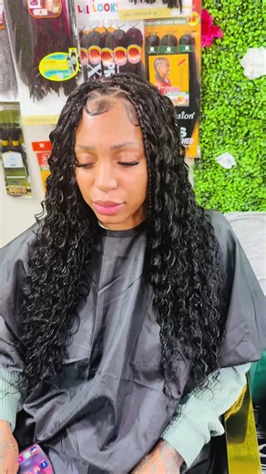 Anniebraidshairfastllc located in Ruskin Florida