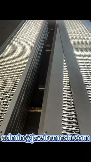 Grip Strut Plank Grating Manufacturing Process #steelgrating#safetygrating