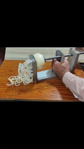 Pyaj cutter !! Onion Cutter !! #diy #trendingshorts #shortvideo #shortsfeed #tmmakers