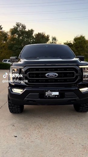 2021 Ford F-150 XLT FX4 Leveling Kit 35 Tires