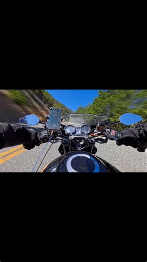 I AM THE QUICK SHIFTER! | Kawasaki Z900 RS Cafe