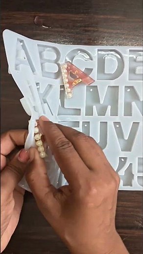 making resin keychain crafting items tranding song #craft